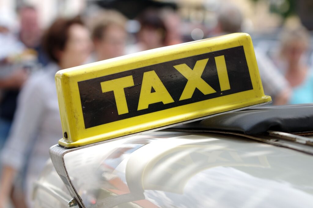 HOME 11 Taxi Rhodes Airport