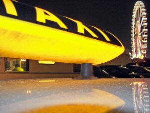 HOME 10 Rhodes Airport Taxis